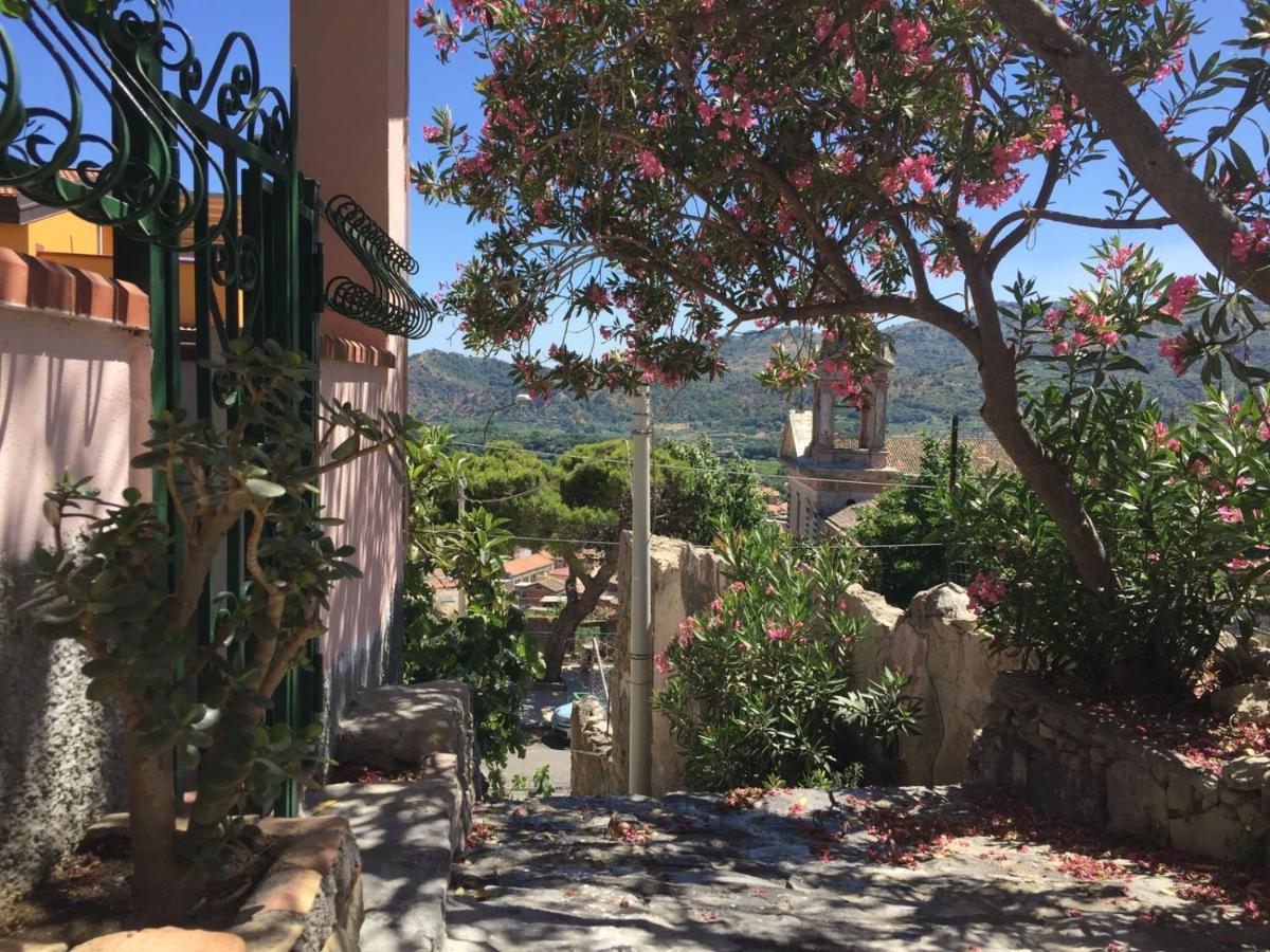 La Casa Del Borgo Cavallaro Gaggi Kültér fotó